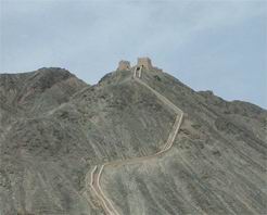 嘉峪关悬壁长城天气 嘉峪关悬壁长城天气