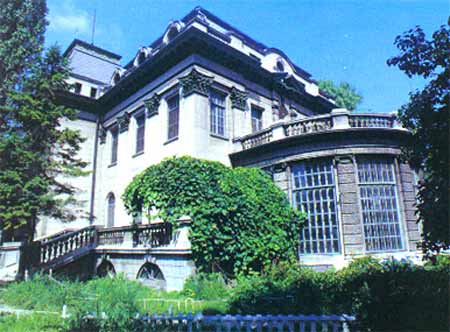 哈尔滨革命领袖纪念馆天气 哈尔滨革命领袖纪念馆天气