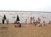 浦东新三甲港海滨乐园天气 浦东新三甲港海滨乐园天气