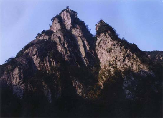 湖州新建风山灵德王庙记天气 湖州新建风山灵德王庙记天气