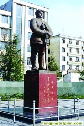 合肥罗炳辉将军铜像天气 合肥罗炳辉将军铜像天气