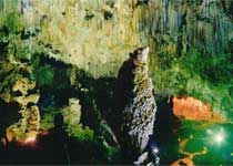 凌云纳灵洞天气 凌云纳灵洞天气