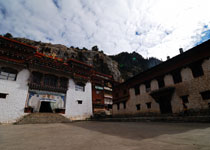 稻城奔波寺天气 稻城奔波寺天气