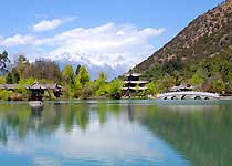 古城黑龙潭(玉泉公园)天气 古城黑龙潭(玉泉公园)天气